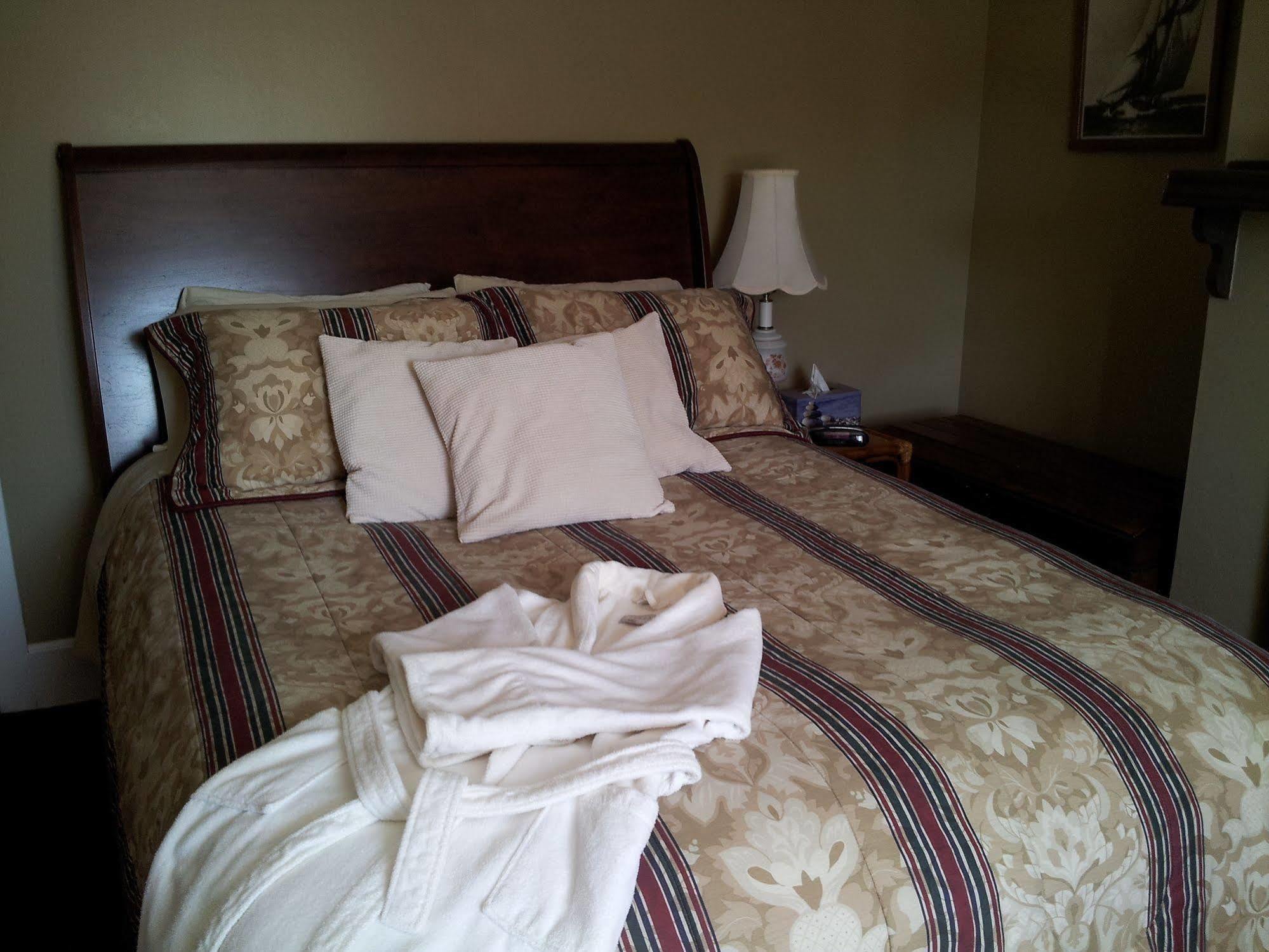 The Spaniards Room Heritage Home Spaniards Bay Exteriör bild